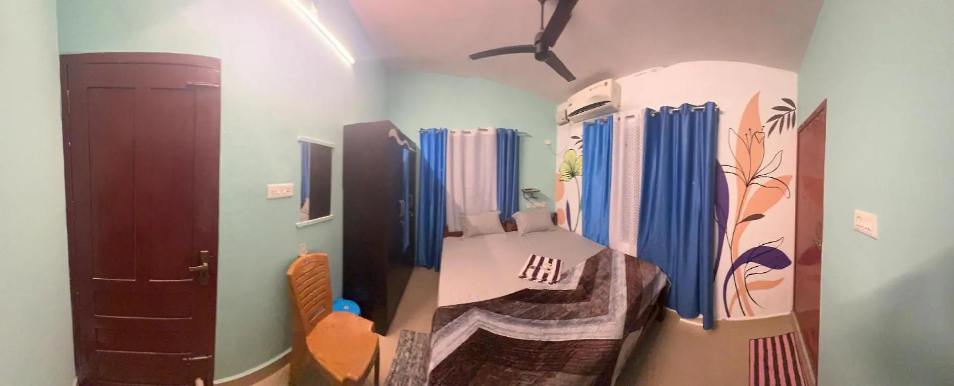 Blue Homestay Varkala 4Bhk Entire Villa Indie